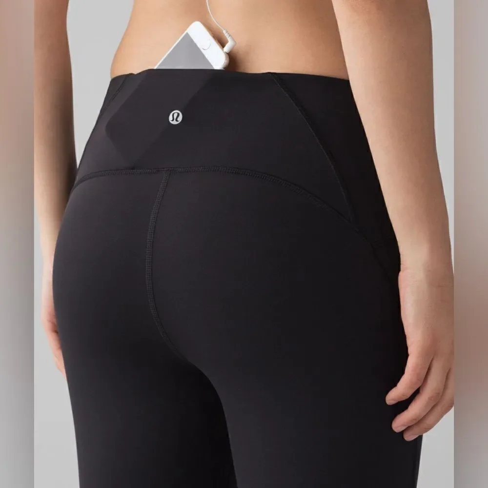 EUC Lululemon Women’s Black Train Times Crop Athletic Leggings 17” Mesh - Size 6